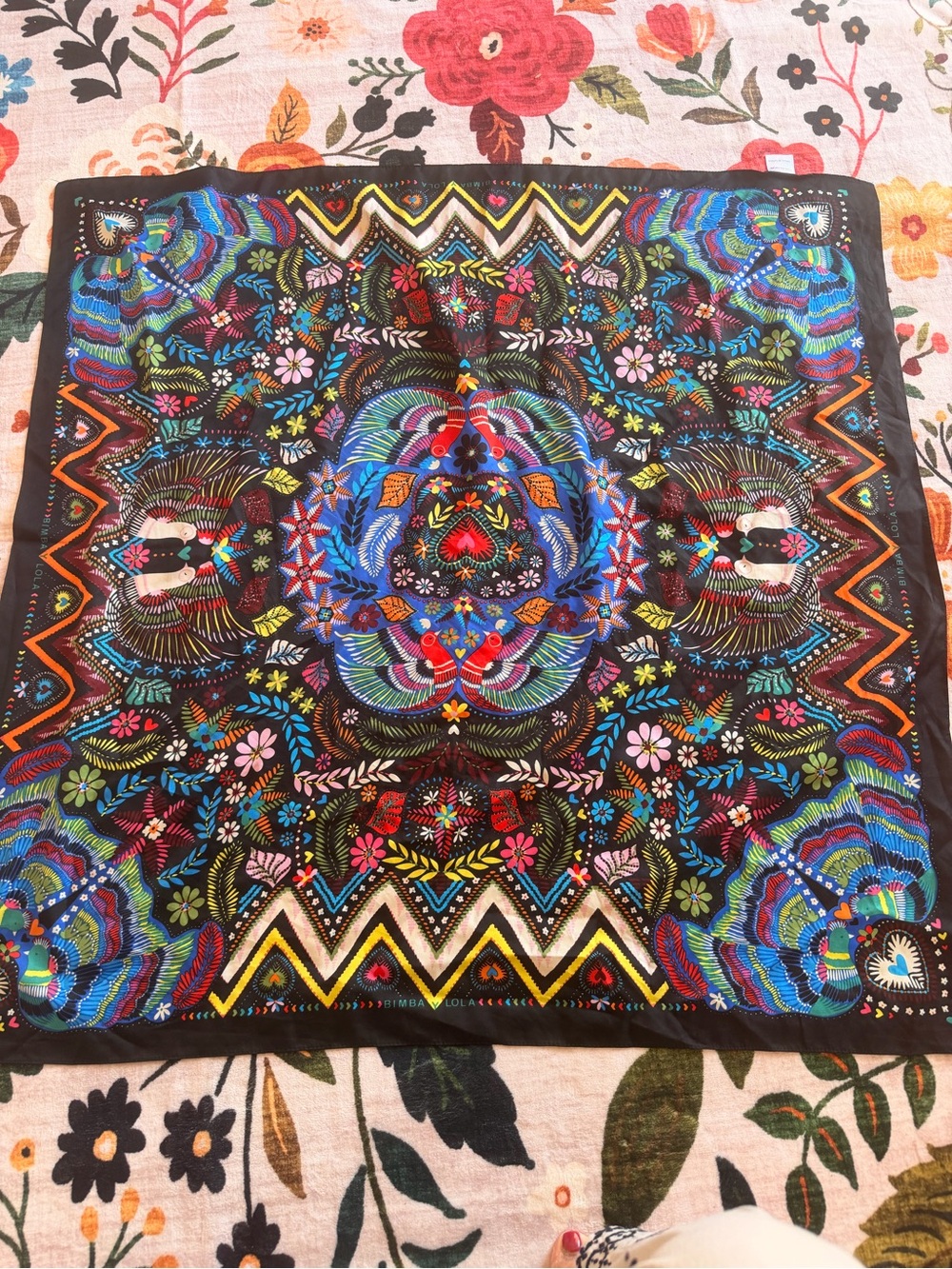 Colorful Floral Pattern Silk Scarf - Multicolor